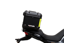 Carica immagine nel visualizzatore della Galleria, M020B-29 copy.jpg