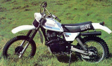 Bild in der Galerieansicht laden, Suzuki DR400S 80  1 (1).jpg
