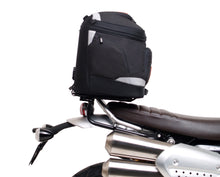 Carica immagine nel visualizzatore della Galleria, T046B-08 copy.jpg