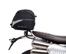 Carica immagine nel visualizzatore della Galleria, T046B-10 copy.jpg