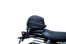 Carica immagine nel visualizzatore della Galleria, T050B-16 copy.jpg